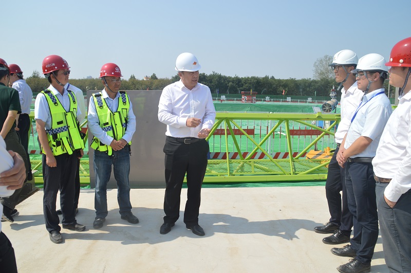 中国雄安集团领导到雄安高质量建设项目检查指导工作